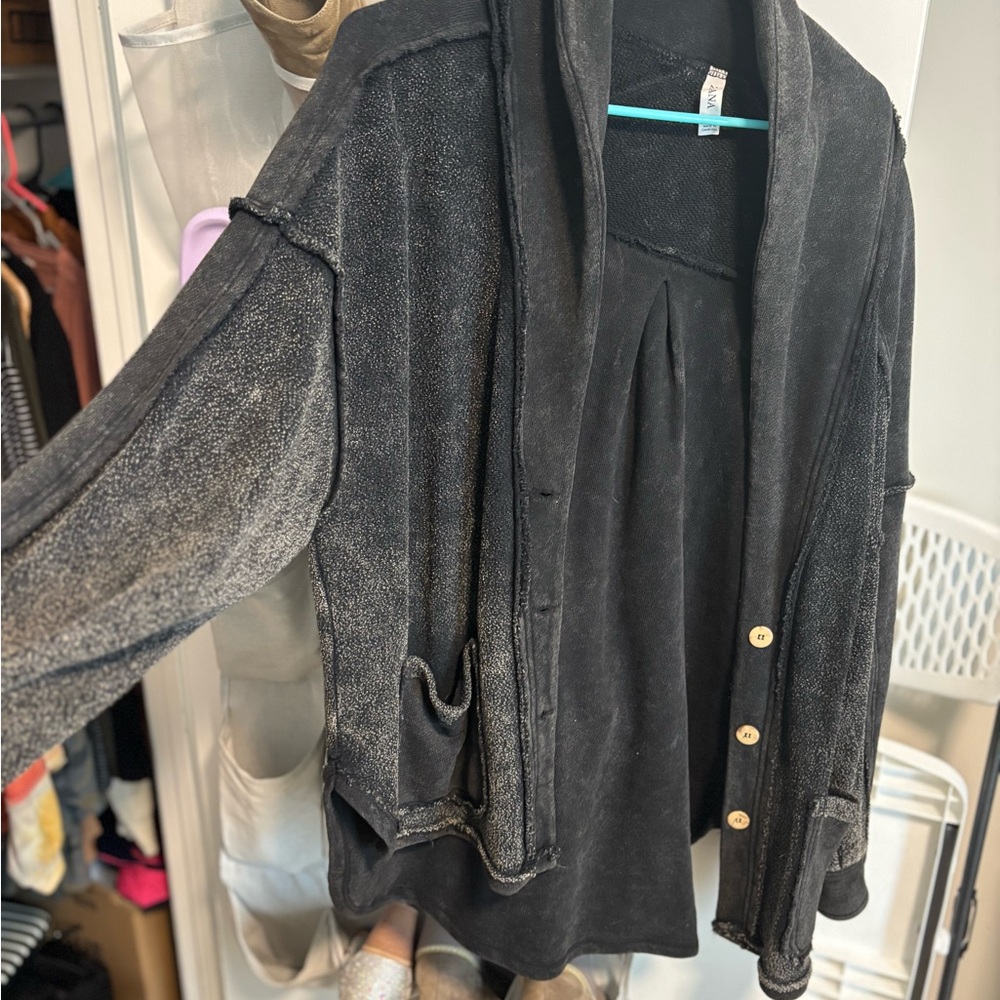 Zenana Outfitters Charcoal Black Blazer